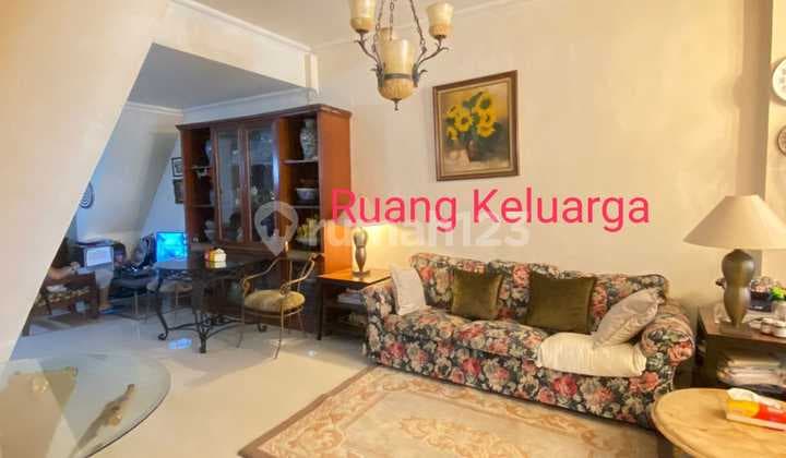 2. Turun Harga Dijual Rumah 2 Lantai di Grogol Petamburan Jakarta Barat
