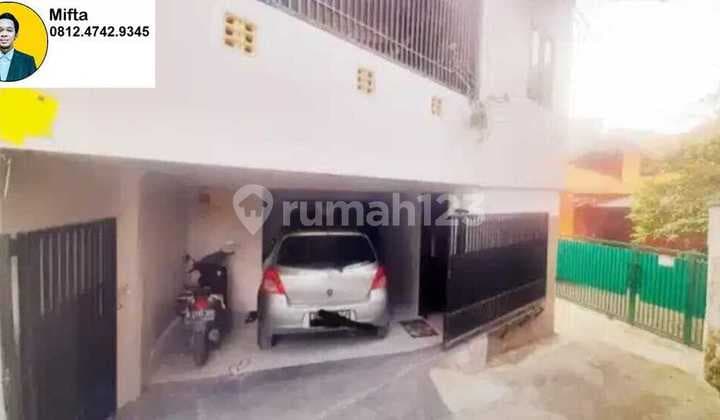 154. Dijual Cepat Rumah 2 Lantai Strategis di Kemanggisan Ilir, Jakarta Barat