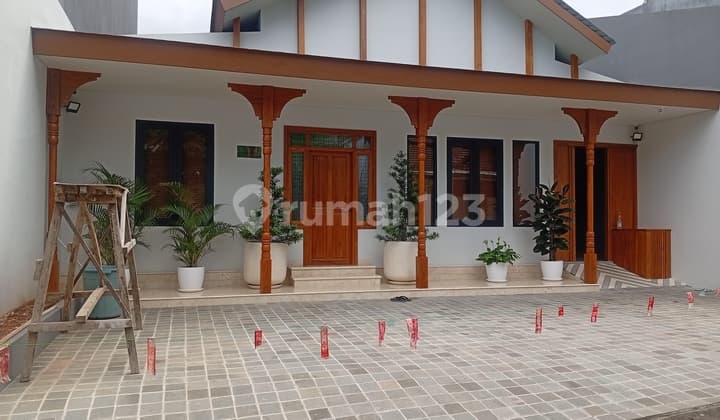 492. Disewakan Rumah Kantor di Sungai Sambas Kebayoran Baru Jakarta Selatan - Dekat MRT Blok M Siap Huni Full Furnish