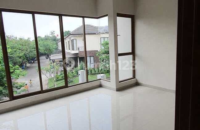 162. Dijual Rumah 2 Lantai di Rosewood Residence Pondok Cabe Pamulang Tangerang Selatan