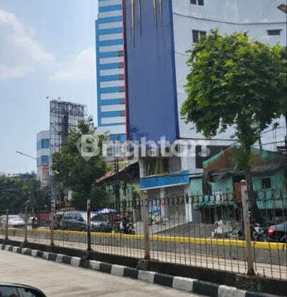 394. Disewakan Hotel 8 Lantai Strategis di Gunung Sahari Raya Jakarta Pusat – 137 Kamar