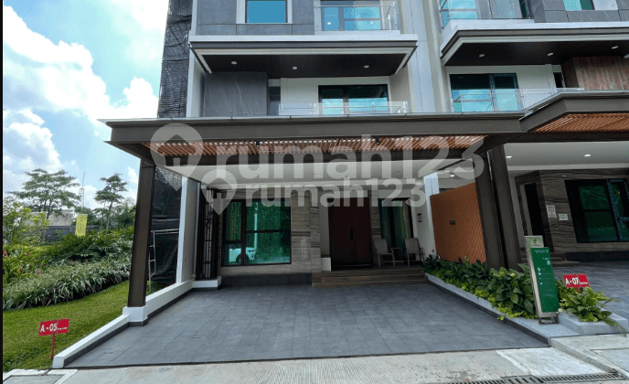 P99. Dijual Rumah Mewah 3 Lantai Bintaro Kec Pesanggrahan Jakarta Selatan - SHM Strategis Dekat Pondok Indah dan PIM