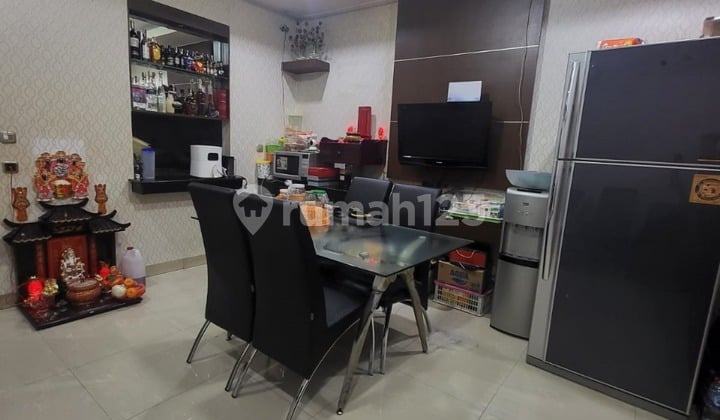 Rumah di Taman Semanan Indah Lokasi Strategie Nego Rumah di Taman Semanan Indah Lokasi Strategie Nego