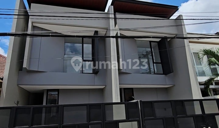 Rumah Rungkut siap huni 2 unit gress ready April 2026