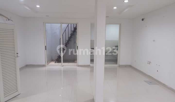 For Rent: Newly Renovated Semi-Furnished House at Graha Natura