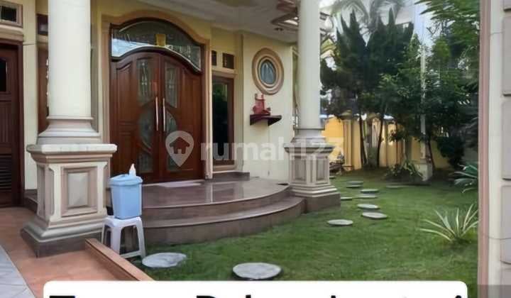 Dijual Murah Rumah Hook Di Taman Palem Semi Furnished