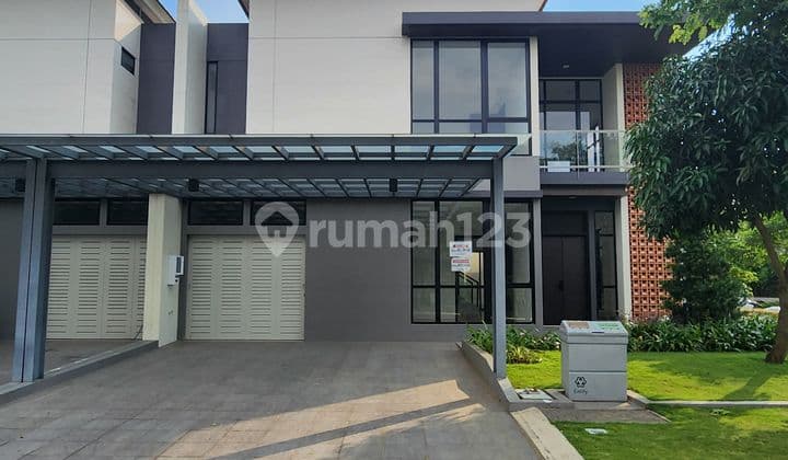 Rumah Cluster Emily Posisi Hoek Summarecon Bandung