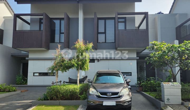 Rumah Adem Cluster Flora Freya Dekat Mall Summarecon Bandung