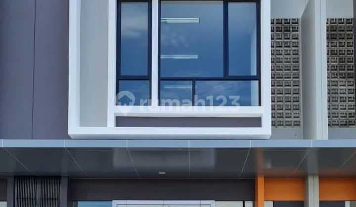 Jarang Ada Ruko Crystal Depan Al Azhar Summarecon Bandung