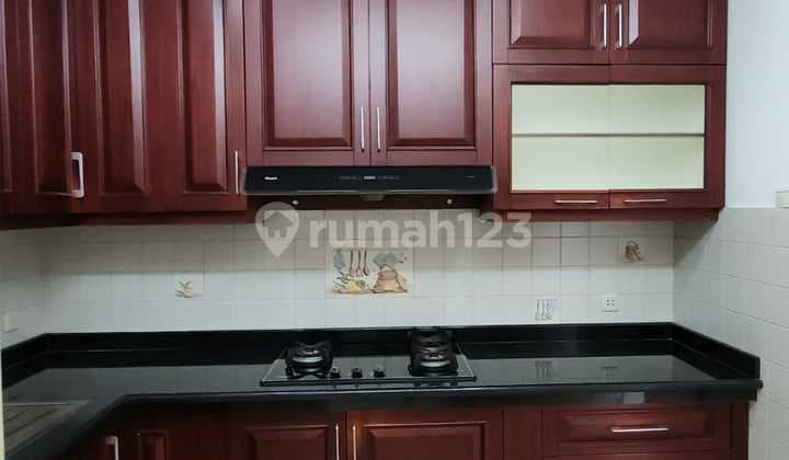 Apartemen Pantai Mutiara 3br