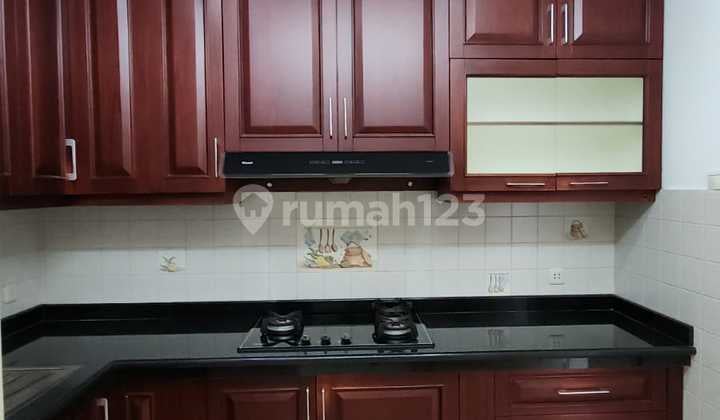 Apartemen Pantai Mutiara 3br