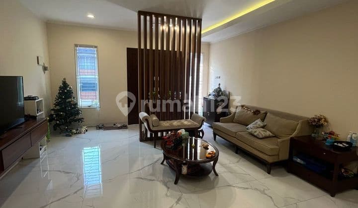 Rumah Layar Permai 8x15 Rapih Siap Huni