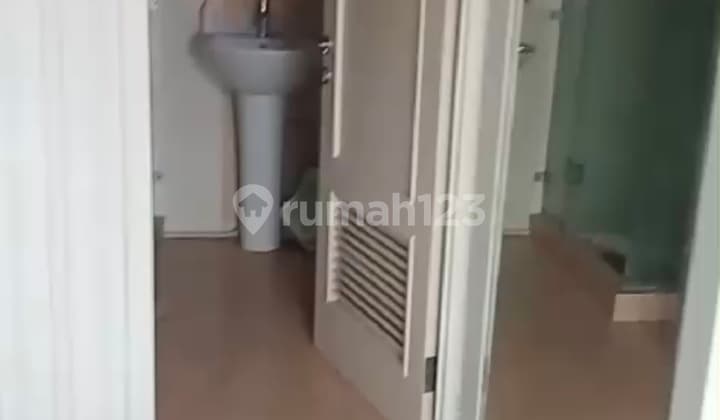 Rumah Long Beach Pik Double Decker 6x15