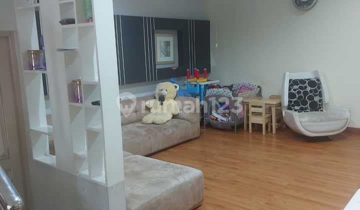 Rumah Metro Marina Ancol Siap Huni