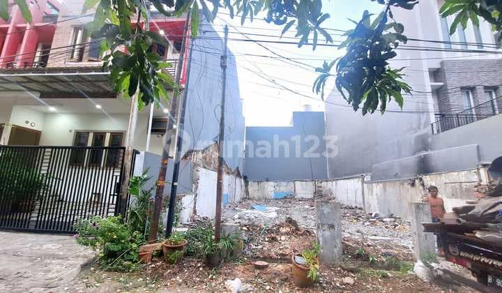 Rumah Tua Hitung Tanah Pluit 10X20 Hadap Selatan