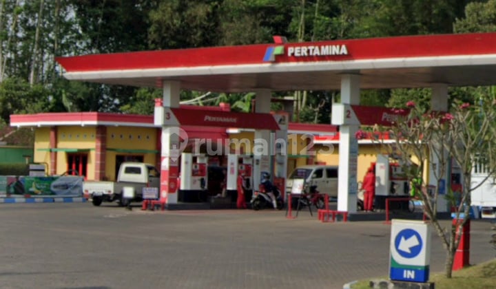 Affordable Business Space at Gas Station on Jl. Trunojoyo, Gd Legi Kulon Village - Gondanglegi, Malang Regency 5465145. Affordable Business Space at Gas Station on Jl. Trunojoyo, Gd Legi Kulon Village - Gondanglegi, Malang Regency 5465145.