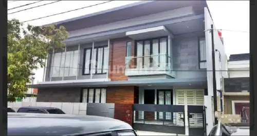 Rumah Mewah Bagus Dua Lantai Di Semarang Tengah A3761