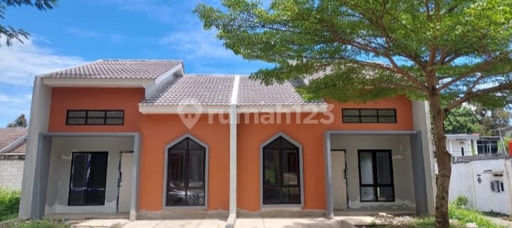 New House in a Quiet & Strategic Neighborhood