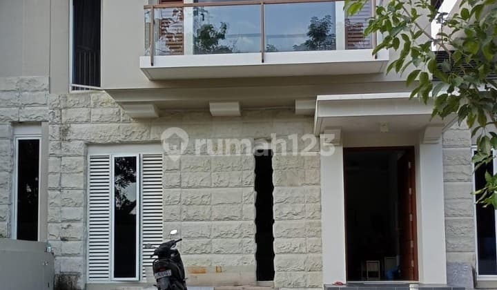 Rumah Dalam Perum Citra Grand Mutiara, Gamping, Sleman