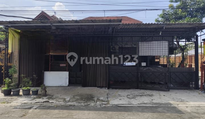 Rumah & Ruang Usaha Lokasi Strategis di Jalan Ring Road Barat