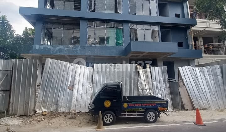 Disewakan Ruang Usaha Area Senopati Jakarta Selatan