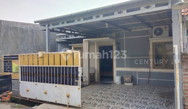 Rumah Murah Full Renovasi Lokasi Sangat Strategis