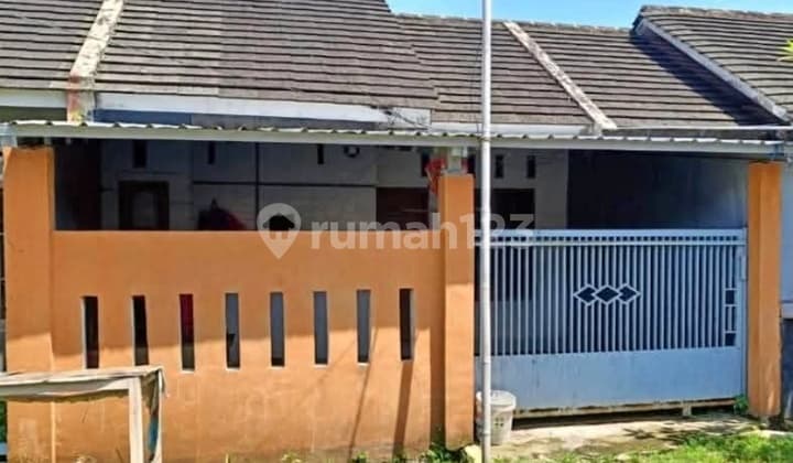 Cheap Furnished Rental House Near Pasar Plered Cirebon