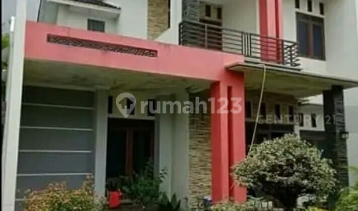 Tiga Rumah + 7 Kolam Ikan + Kl Renang Taksiran Sebagai Bonus Nya