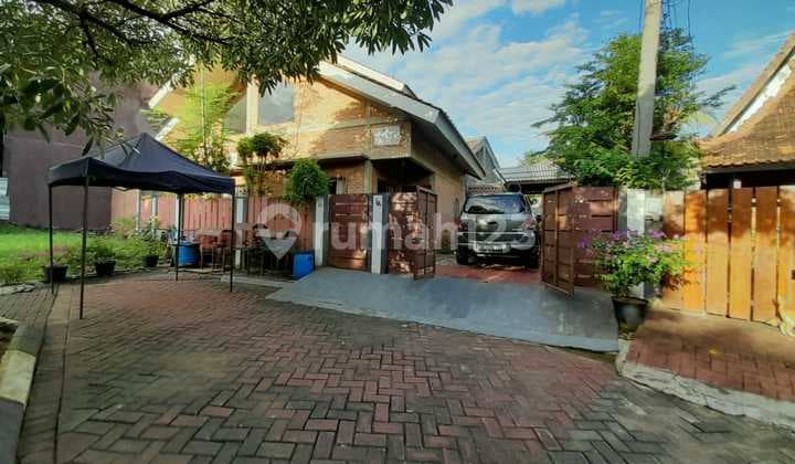 Nice House in the Islamic Village Karawaci Complex