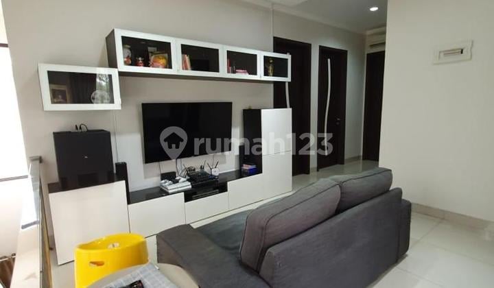 Rumah Hoek Bagus di Discovery Bintaro Jaya Sektor 9