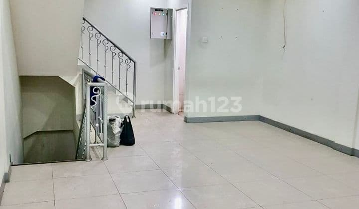 Ruko Siap Pakai Di Mampang Prapatan Raya Jakarta Selatan