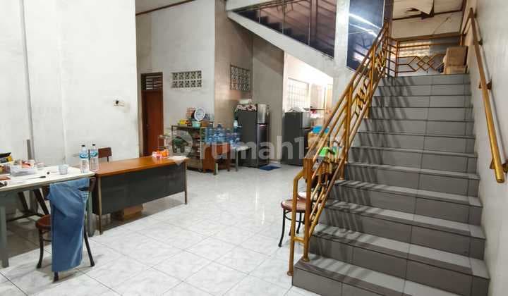 Rumah Bagus di Jl Ks Tubun Slipi Jakarta Barat
