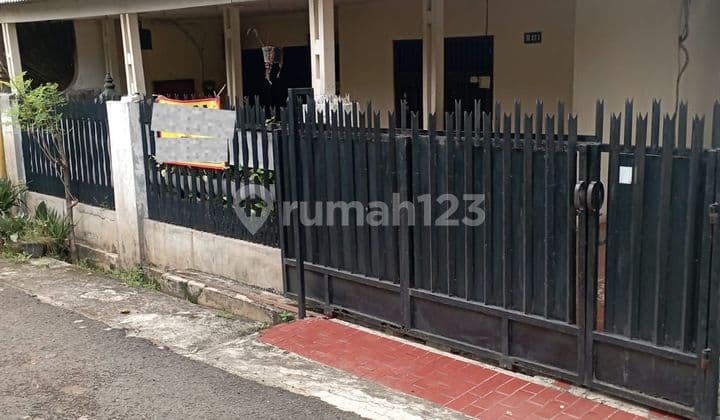 Rumah Bagus di Jl Meditran, Komp Pertamina Pondok Ranji Tangerang Selatan