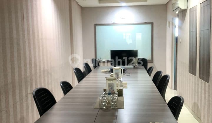 Gedung Siap Pakai Di Lokasi Strategis Jakarta Selatan