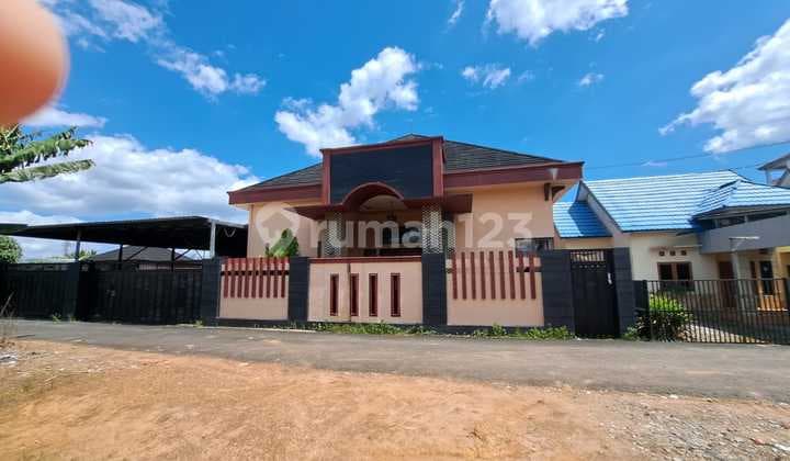 Large House Jln. Bumi Mas Raya. Pemurus Baru, South Banjarmasin