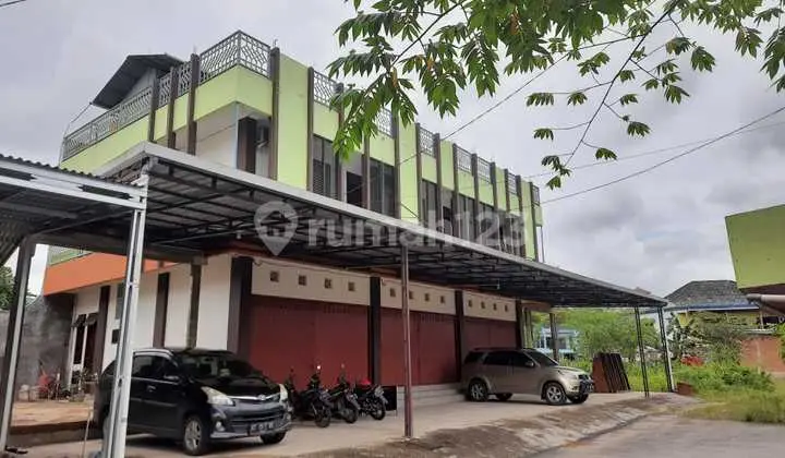 For Sale: 3-Door Shop House at Grand Tsamara. Sempaja, Samarinda.
