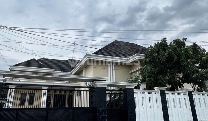 Rumah Mewah Furnished di Indrasari. Sekumpul Banjar