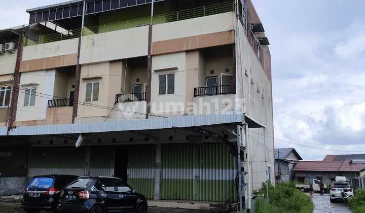 2 Storey Shop House, Banjar Indah Main Road, Banjarmasin