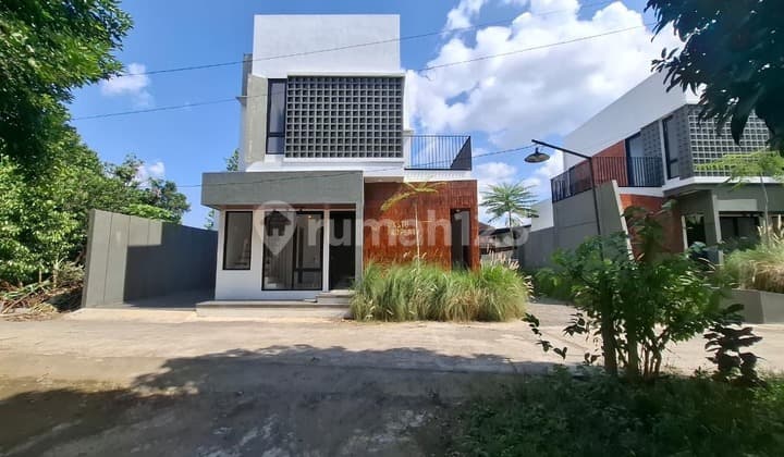 Rumah Siap Huni, Dalam Cluster, 6 Menit ke Kampus Isi Jogja di Sewon