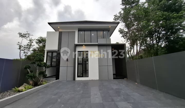 Beautiful House in a Cluster, Close to UII Campus in Ngaglik