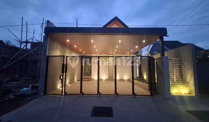 Beautiful Move-In Ready House, with an Affordable Price in Purwomartani