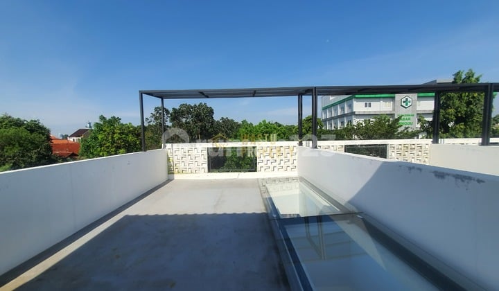 Ruko 3 Lantai Siap Pakai di Jagakarsa, Dekat Perkantoran Tb Simatupang