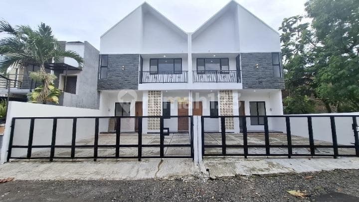 2 Unit Rumah Siap Huni, Scandinavian Style di Utara Jogja Bay