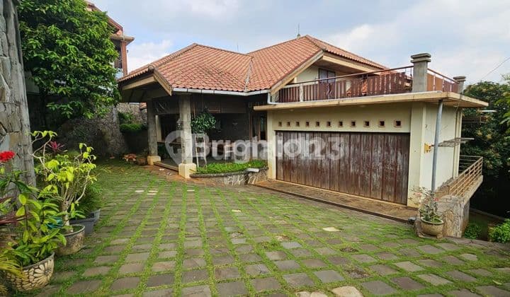 HOUSE WITH A QUIET ENVIRONMENT AND GOOD VIEW