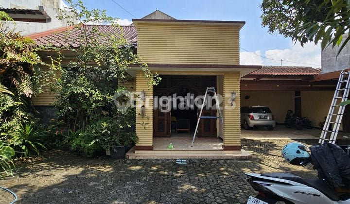RUMAH SIAP HUNI ( EX. KANTOR ) DI TENGAH KOTA UNGARAN BARAT