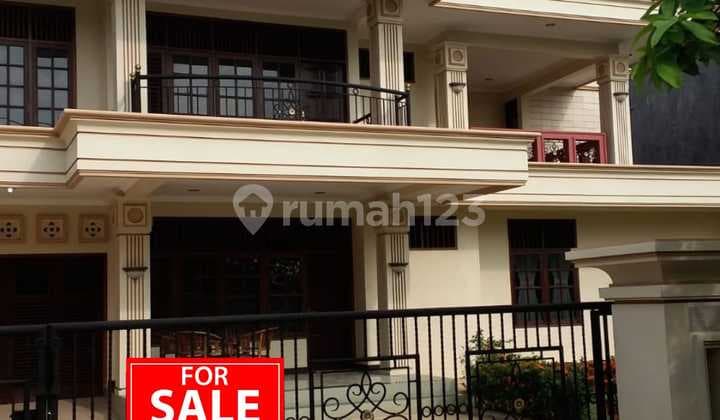 Rumah Mewah di Perumahan Eksklusif di Srondol Banyumanik