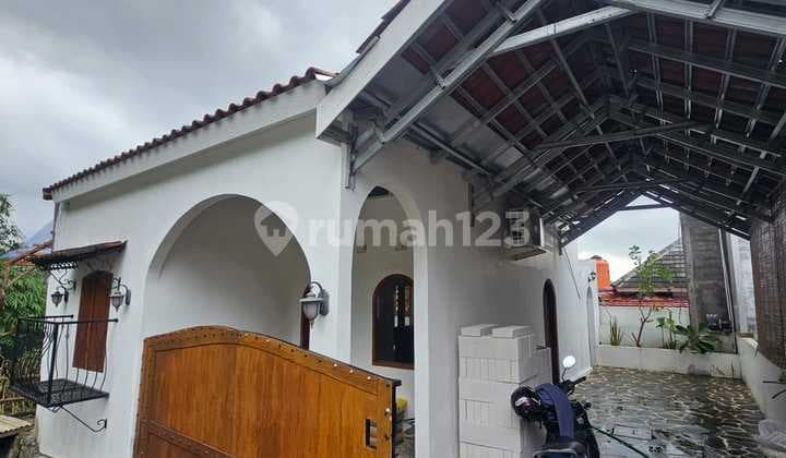 Rumah Siap Huni Lokasi Strategis Bebas Banjir Pemandangan Gunung