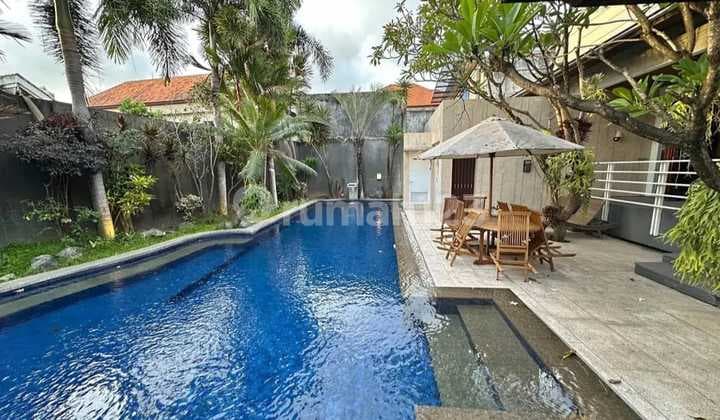 Kebo Iwa Villa House, West Denpasar, Bali