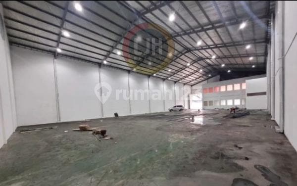 Warehouse, Land Area 1250 m2, Building Area 1186 m2, Delta Silicon, 2 Floors for Office, Cikarang