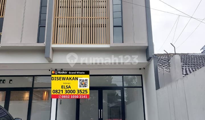 Disewakan Ruko Baru 2 Lantai Luas 110m2. Siap Pakai, Cocok Dijadikan Kantor/ Tempat Usaha (.klinik, Lembaga Pendidikan, Salon Dan Usaha Lainnya. Area Komersil Di Antapani Bandung